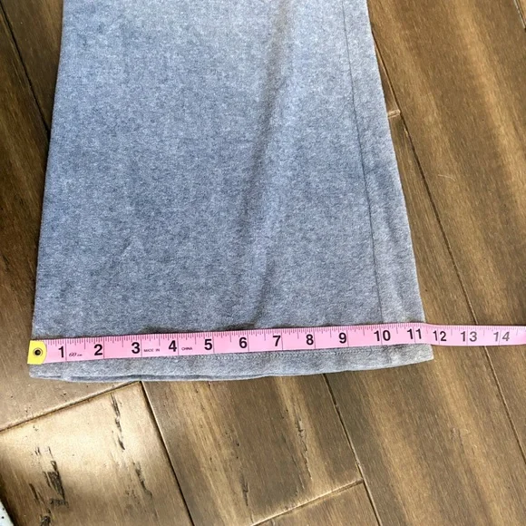 Y2K Vtg Low Rise Juicy Couture Gray Flared Track Pants w/ pockets Loungwear swan - Picture 6 of 11